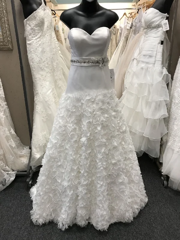 The Best Prices Allure Bridals C201