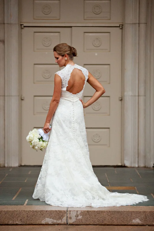 Lowest Price Allure Bridals C155