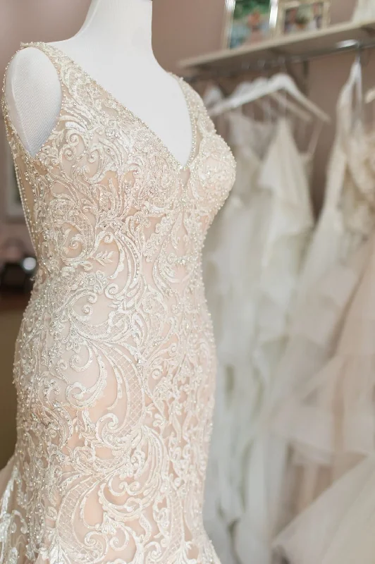 Hurry In Allure Bridals C388