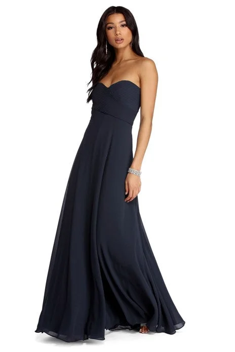 Price Buster Other Dulce Strapless Sweetheart Gown Navy