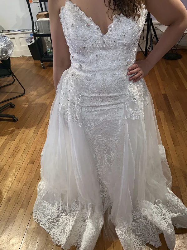 Blowout Sale Allure Bridals C458