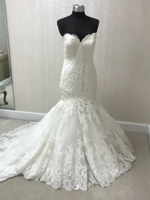 Exclusive Deal Allure Bridals c306