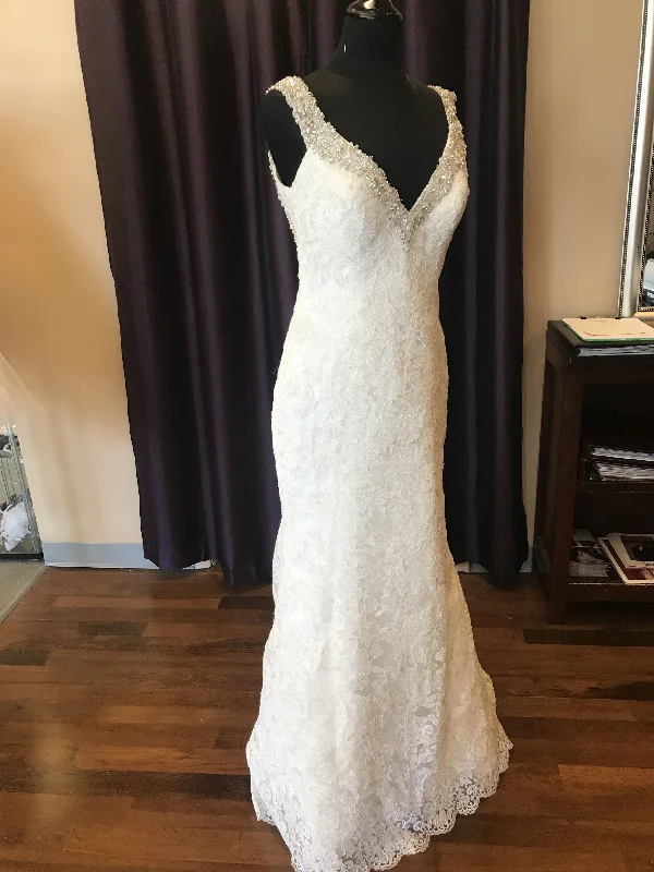 Friends and Family Sale Allure Bridals C261