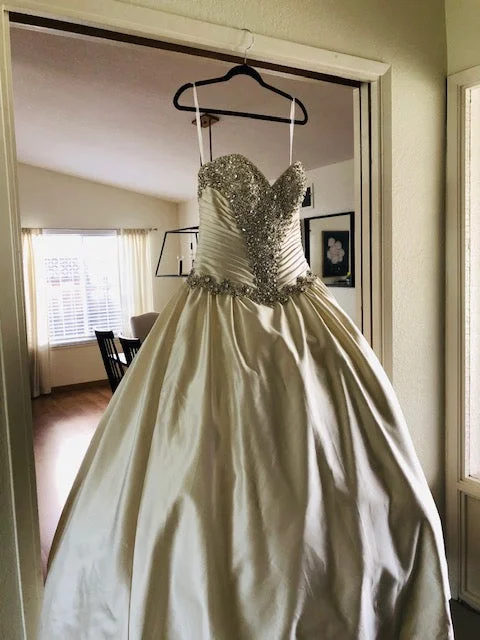 Exclusive Savings Allure Bridals C240