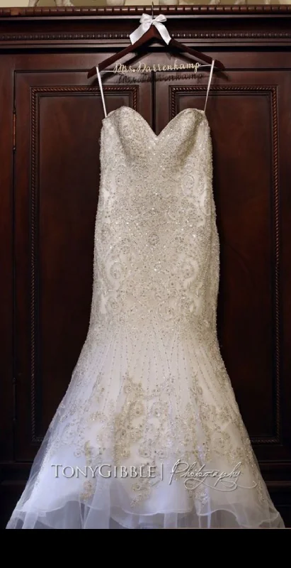 Limited Edition Allure Bridals C348