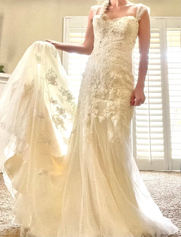 Savings Galore Sophia Tolli  Jarita Y11569