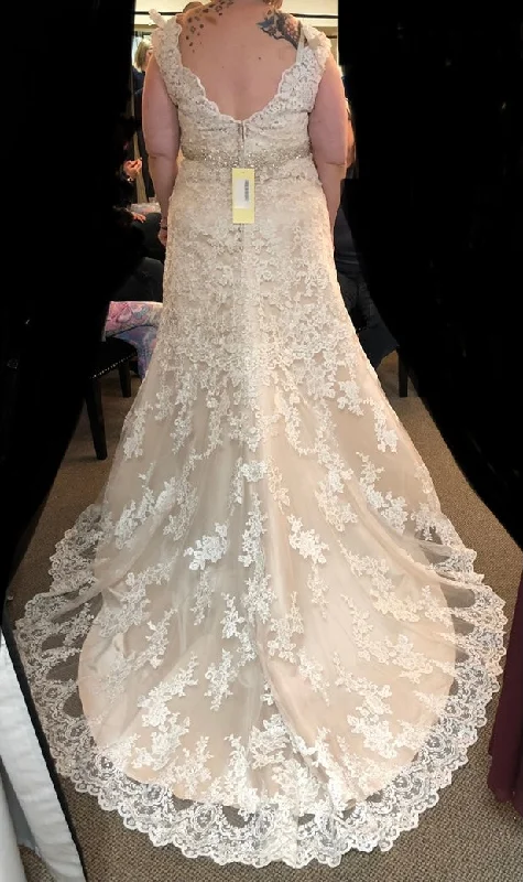 New Markdowns Allure Bridals W386