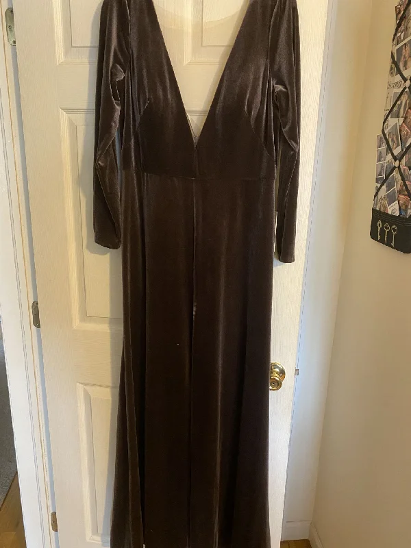 Deal Mania Jenny Yoo Vintage plum stretch velvet