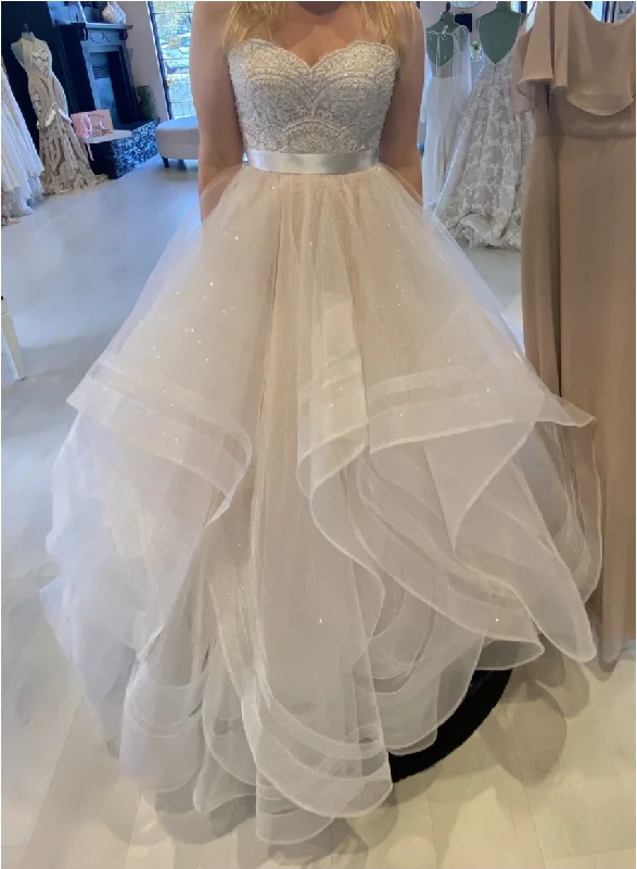 Price Rollback Wtoo Bree Beaded Corset, Nessa Skirt, & Veil
