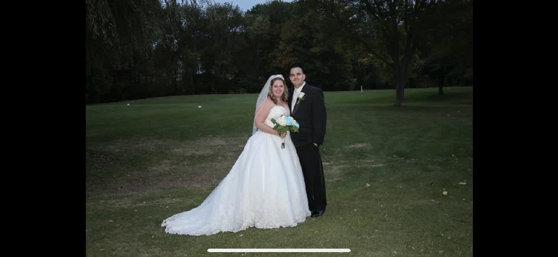 Holiday Sale Allure Bridals C206