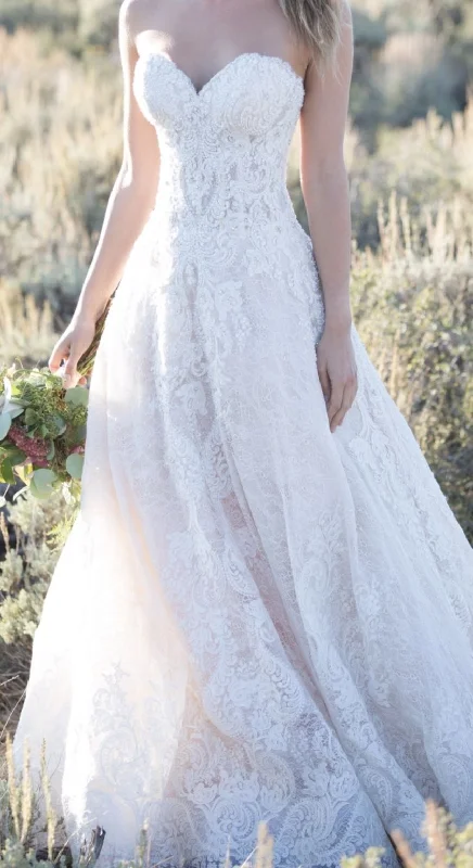 Huge Savings Allure Bridals C481