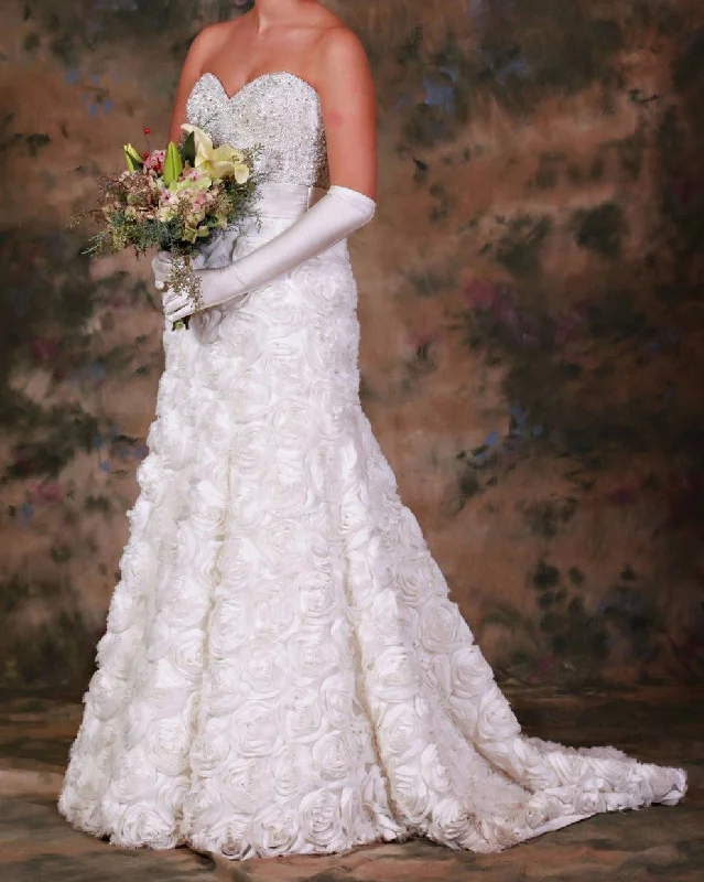 New Markdowns Allure Bridals C189