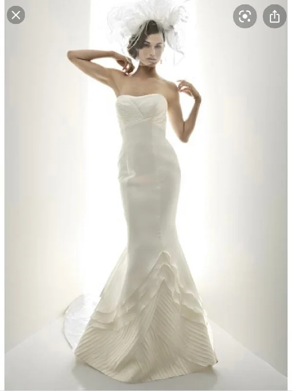 The Best Prices Matthew Christopher Moet