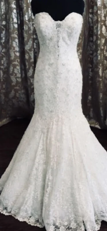 Today’s Deal Allure Bridals C200