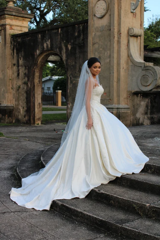 YEAR-End Sale Allure Bridals Boned Bodice Ballgown with Pockets