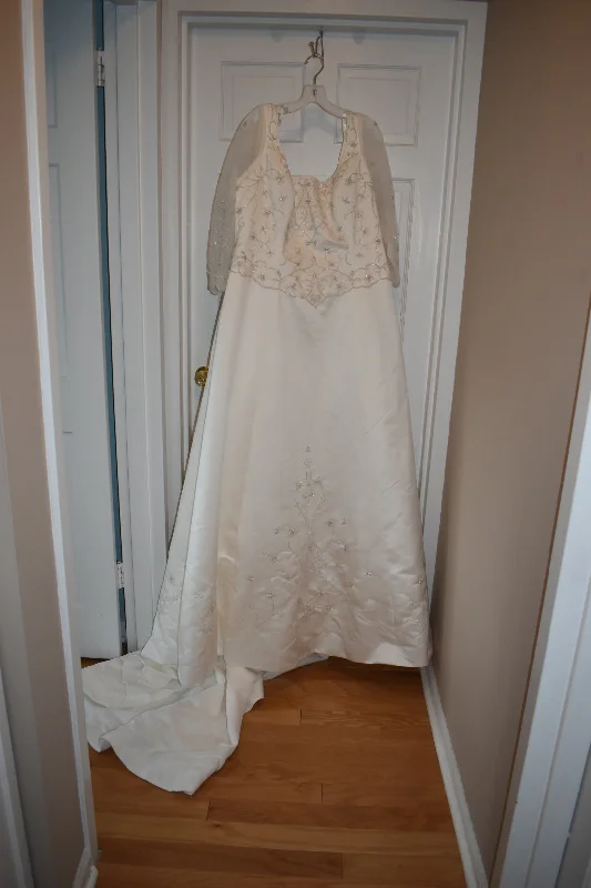 Year-End Sale Other Simple Beaded Ball Gown 8018