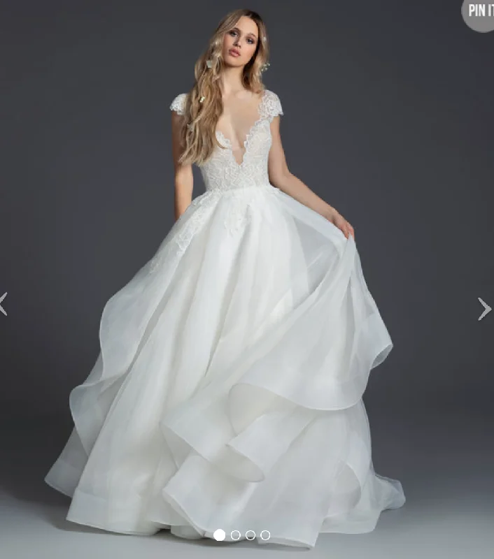 Exclusive Online Offer Hayley Paige Willow