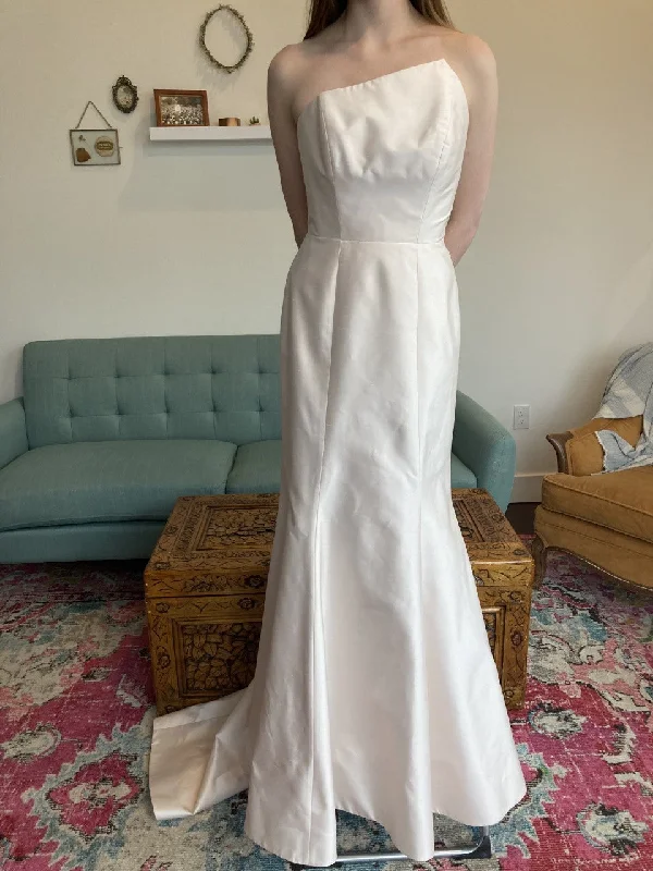 Savings Alert Romona Keveza CUSTOM: Bodice L9154 & Skirt L9127