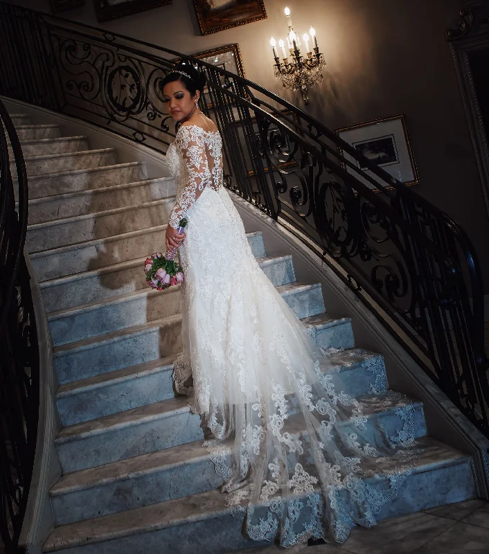 Special Discount Mori Lee 8207