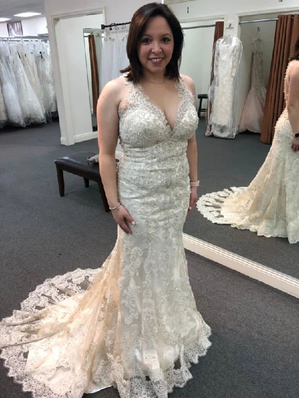 Online Only Allure Bridals C401