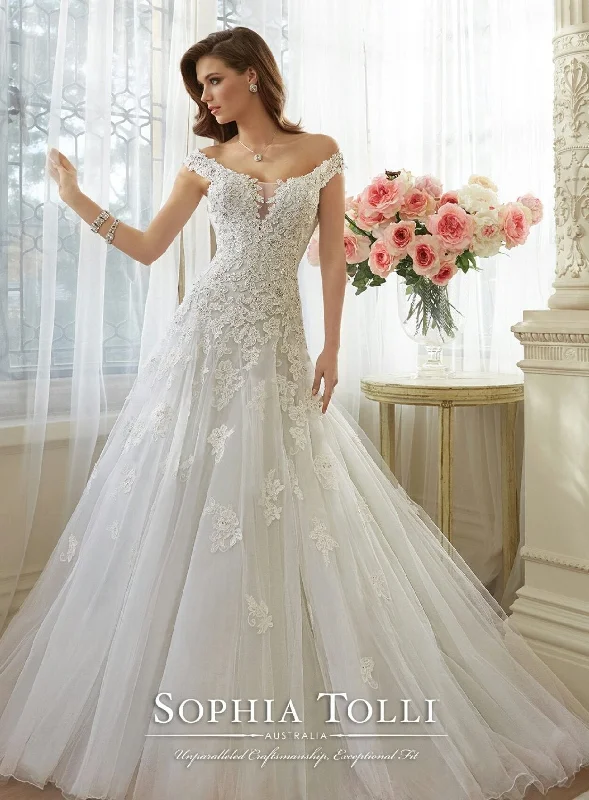 Loyalty Reward Sophia Tolli Vasya