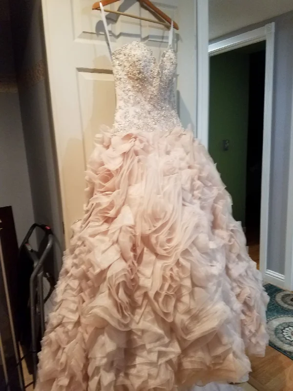 Closeout Allure Bridals c229