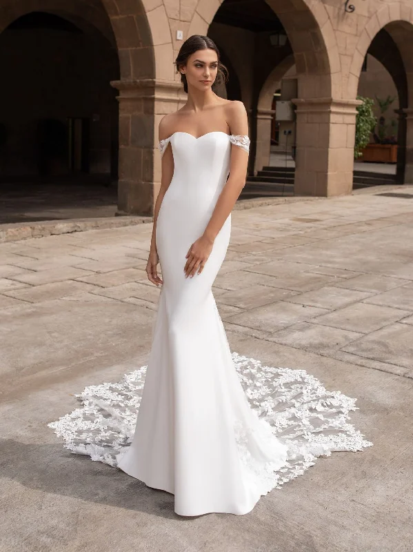 Buy More, Save More Pronovias SYRINX