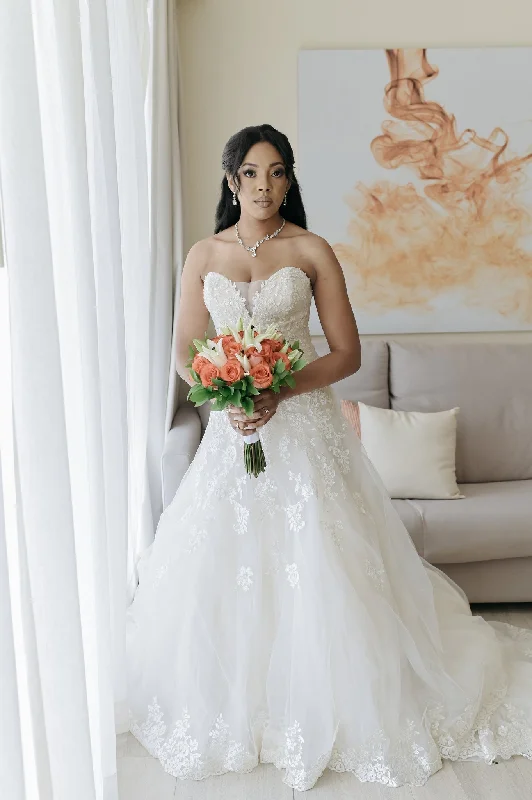 Limited Availability Sophia Tolli Adonia Y11866