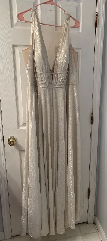 Super Bargain Jenny Yoo