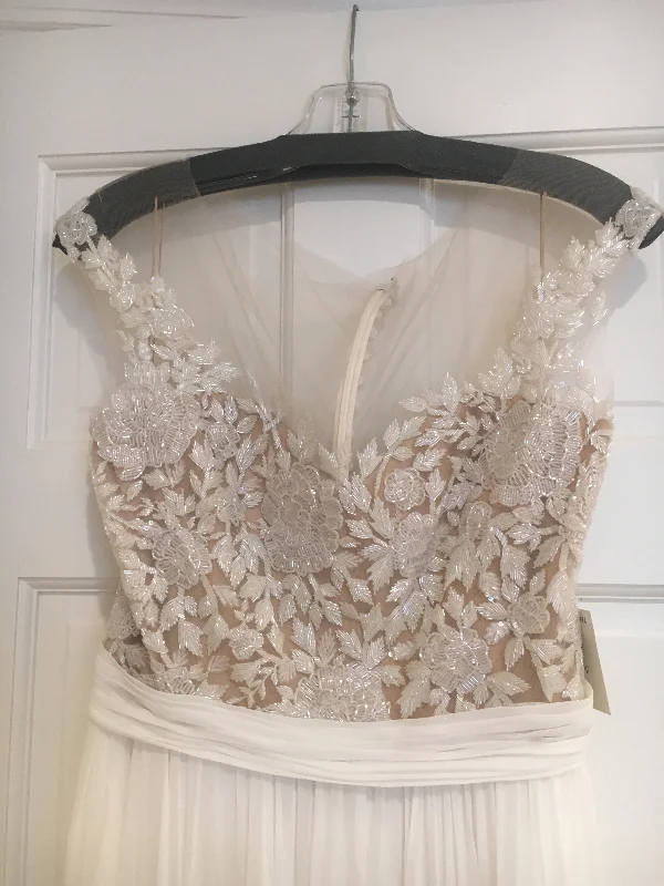 Closeout Sale Reem Acra Juliet