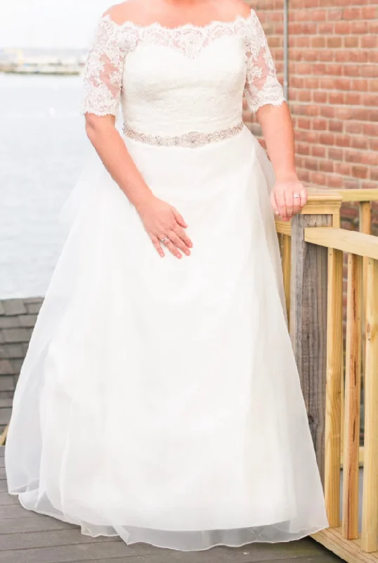 Overstock Justin Alexander Pleated Organza Sweetheart Neckline Gown STYLE 598