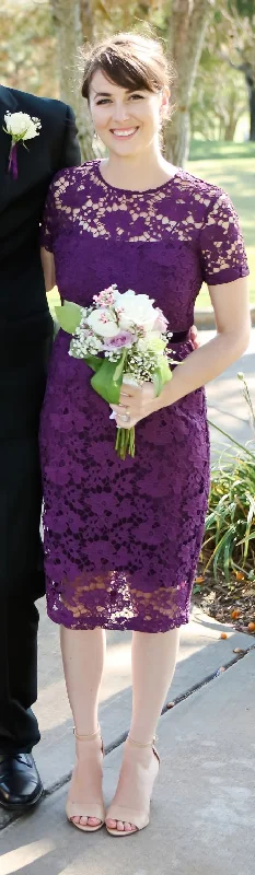 Price Reduction Donna Morgan Lace Sheath Dress