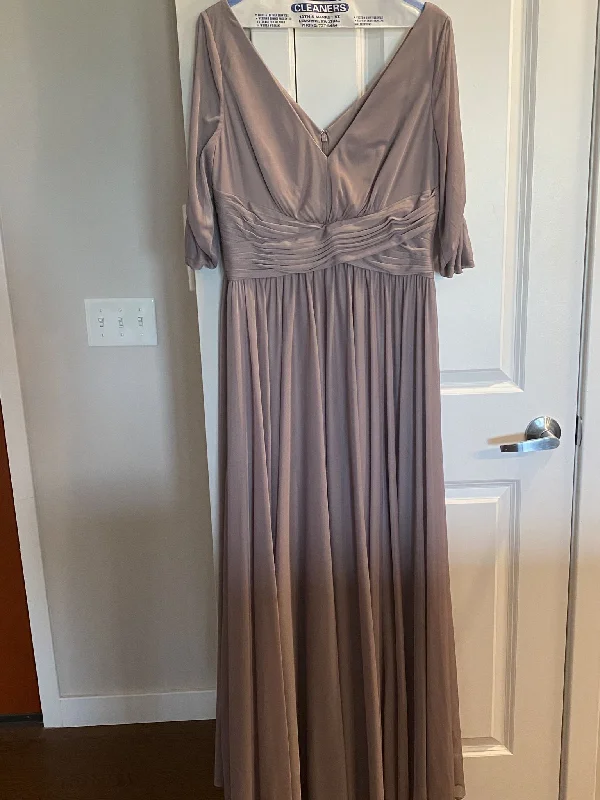 Act Fast David's Bridal F20170