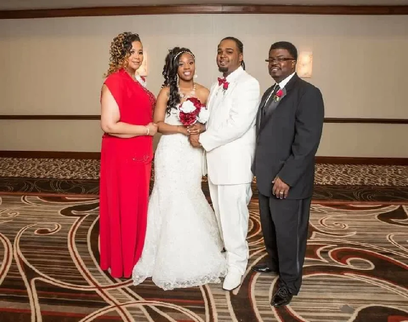 Value Deals Allure Bridals C200