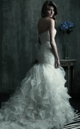 Hurry In Allure Bridals C181