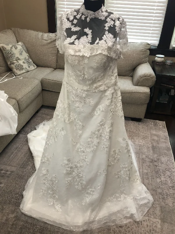Weekend Special Oleg Cassini CWG790