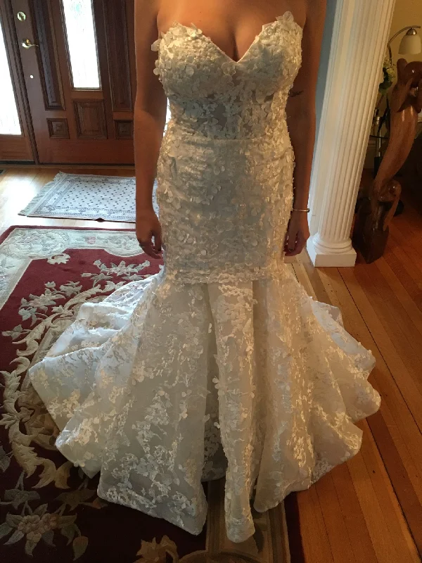 Time-Limited Offer Allure Bridals C487
