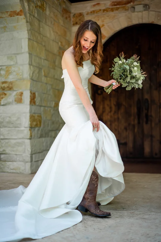 Discount Mania Sophia Tolli Gisele Y12026