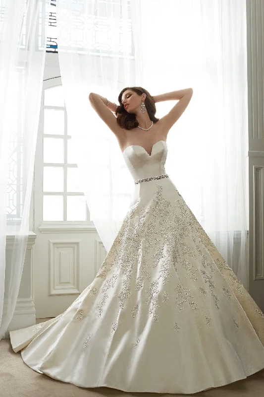 Savings Event Sophia Tolli Reaghann