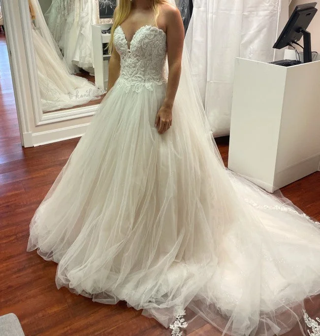 Steals and Deals Sophia Tolli Karoline Y22044