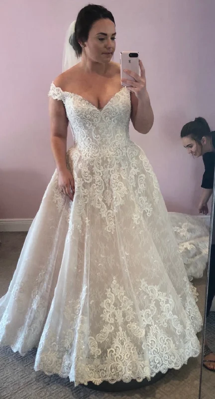 Super Deal Allure Bridals C461
