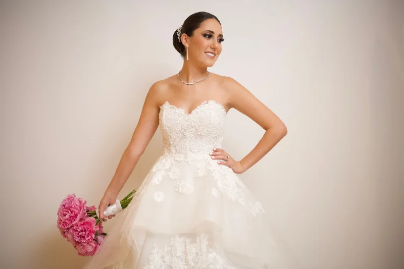 Online Only Carolina Herrera