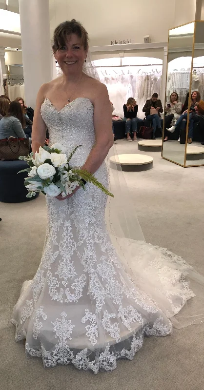 Closeout Maggie Sottero Stella