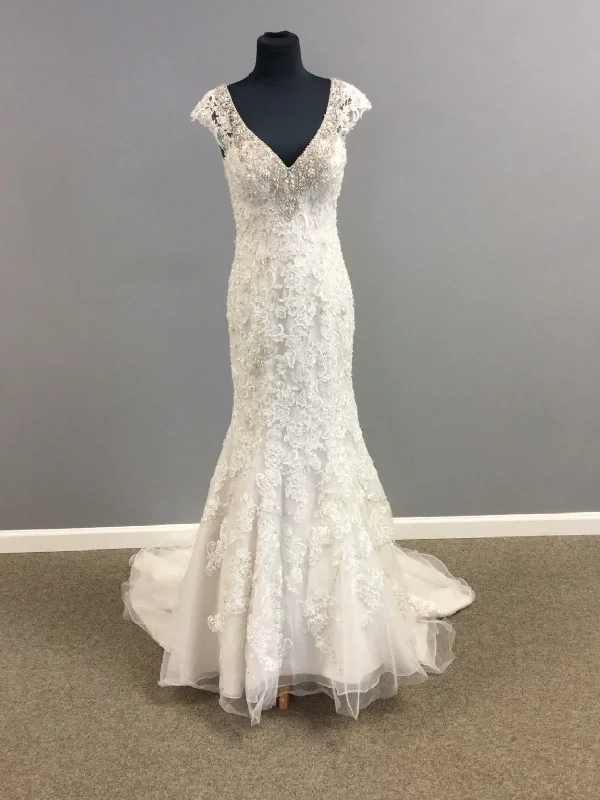 Bargain Prices Allure Bridals C342