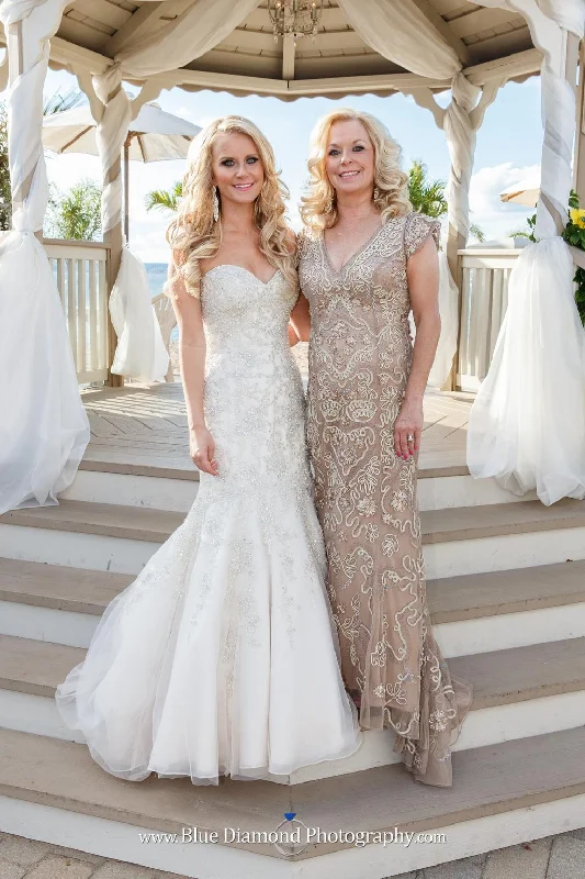 Hot Deal Allure Bridals C283