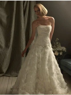 Bargain Prices Allure Bridals C152
