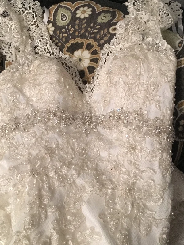 New Markdowns Allure Bridals C207