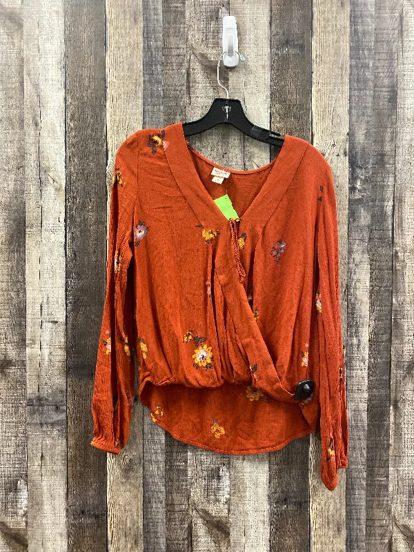 Special Savings Top Long Sleeve By Mossimo  Size: M