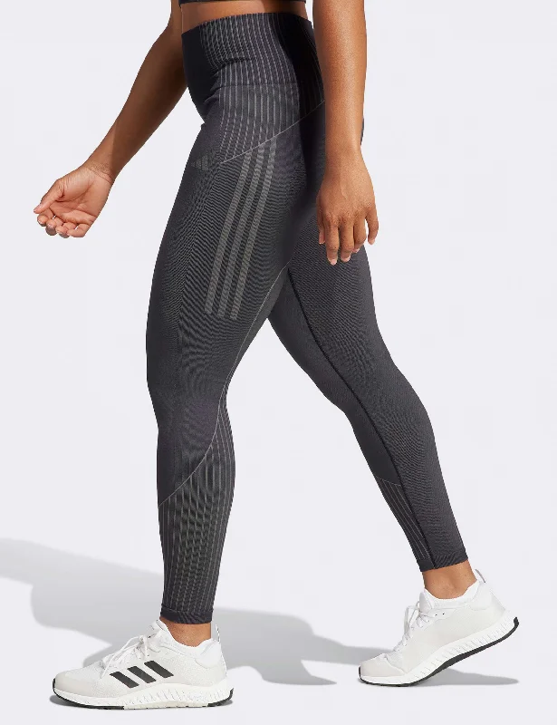 Fantastic Offers Seamless Branded 7/8 Leggings - Black