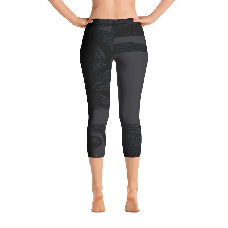 Major Savings Capri Legging - APPLIANCE- (Active/Surf Leggings)